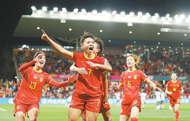 五月天婷婷网亚洲综合在线